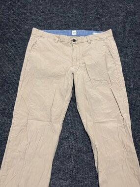 GAP Men's Tan Khaki Stretch Chino Pants